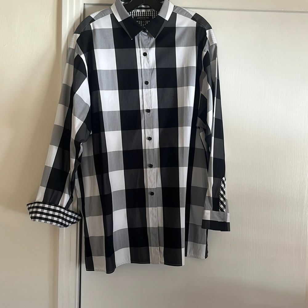 Lafayette 148 gingham check stretch cotton tunic.  Contrasting small check cuff